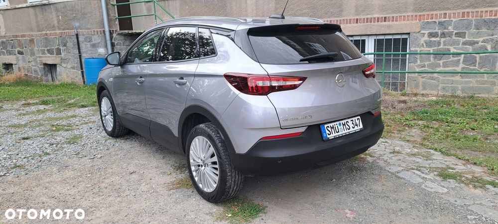 Opel Grandland X 1.2 Start/Stop Business Edition - 5