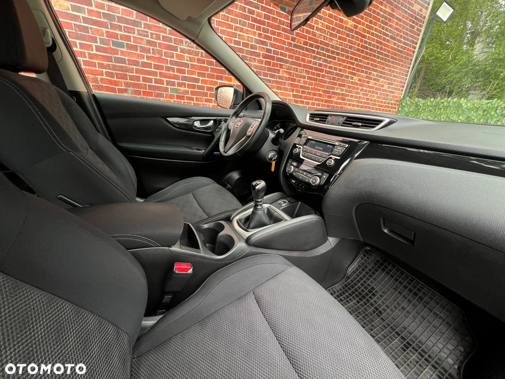 Nissan Qashqai - 10