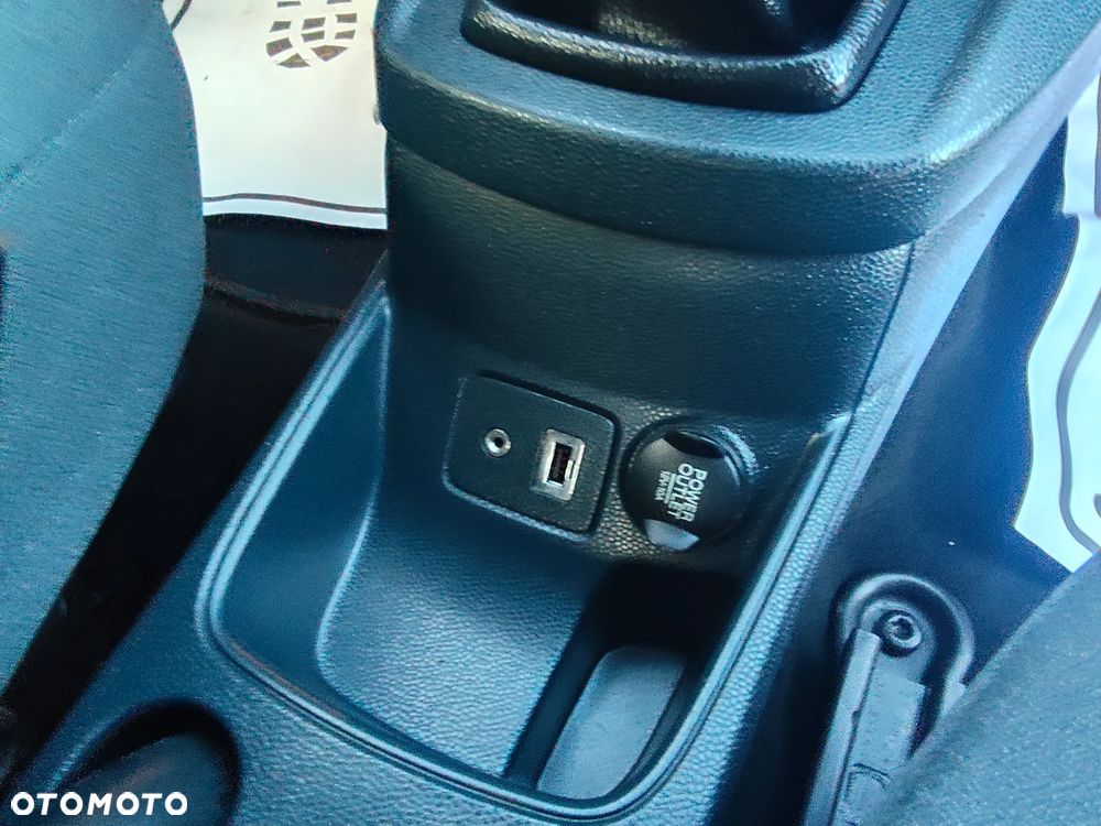 Ford Fiesta 1.4 Titanium EU5 - 33