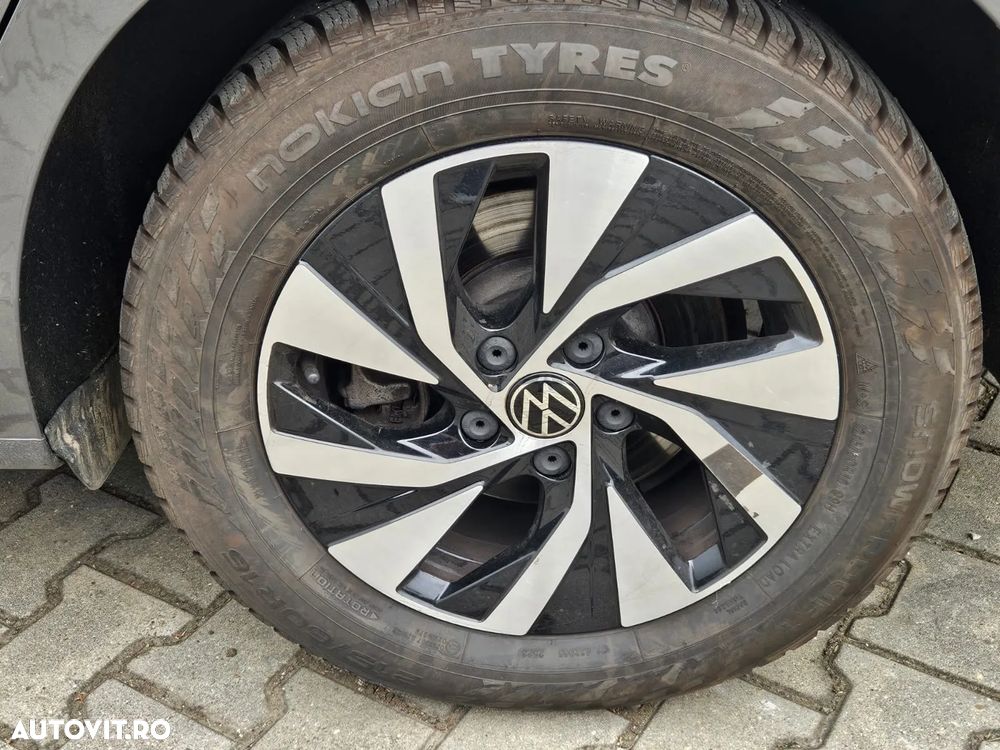 Volkswagen Passat Variant 2.0 TDI DSG Business - 15