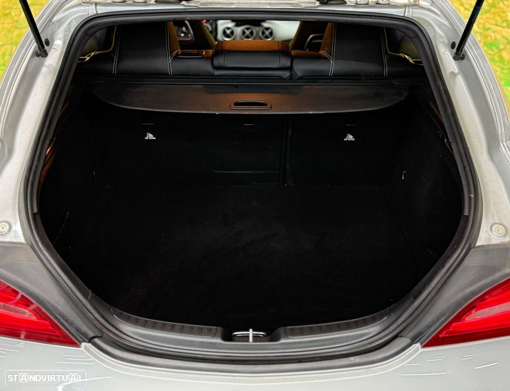 Mercedes-Benz CLA 200 d Shooting Brake Urban Aut. - 18