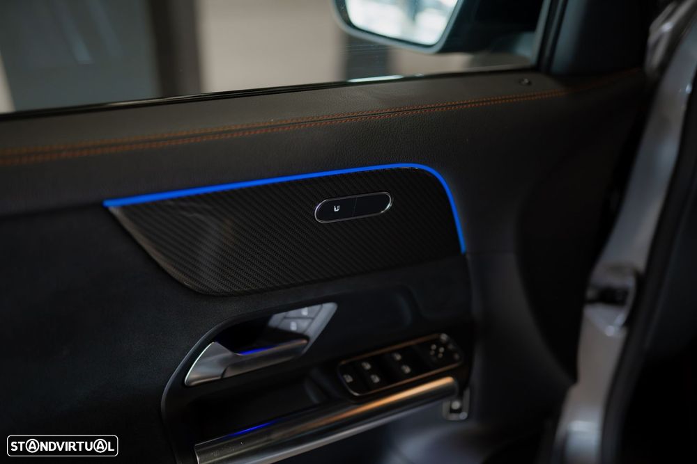 Mercedes-Benz GLA 250 e 8G-DCT AMG Line - 22