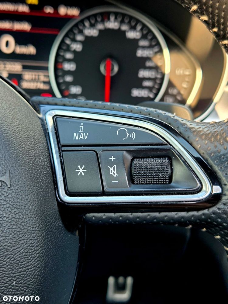 Audi A6 Avant 2.0 TDI quattro S tronic - 17