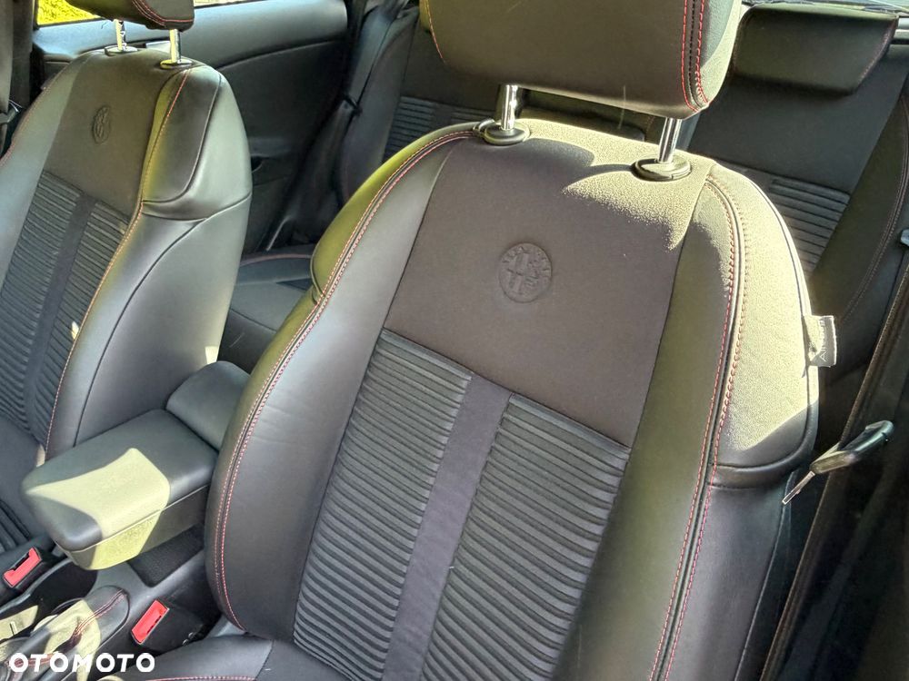 Alfa Romeo Giulietta 1.4 TB MultiAir Distinctive - 24