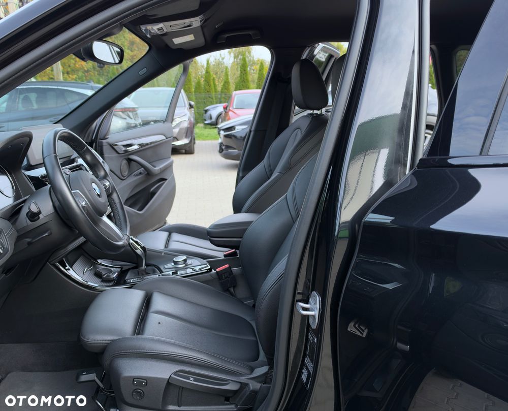 BMW X1 sDrive18d M Sportpaket - 32