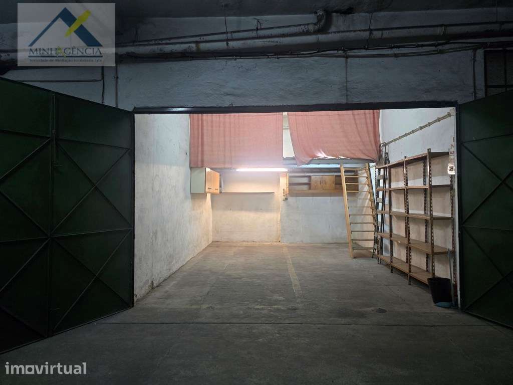 Garagem / Armazém para arrendamento em Setúbal - Grande imagem: 2/8