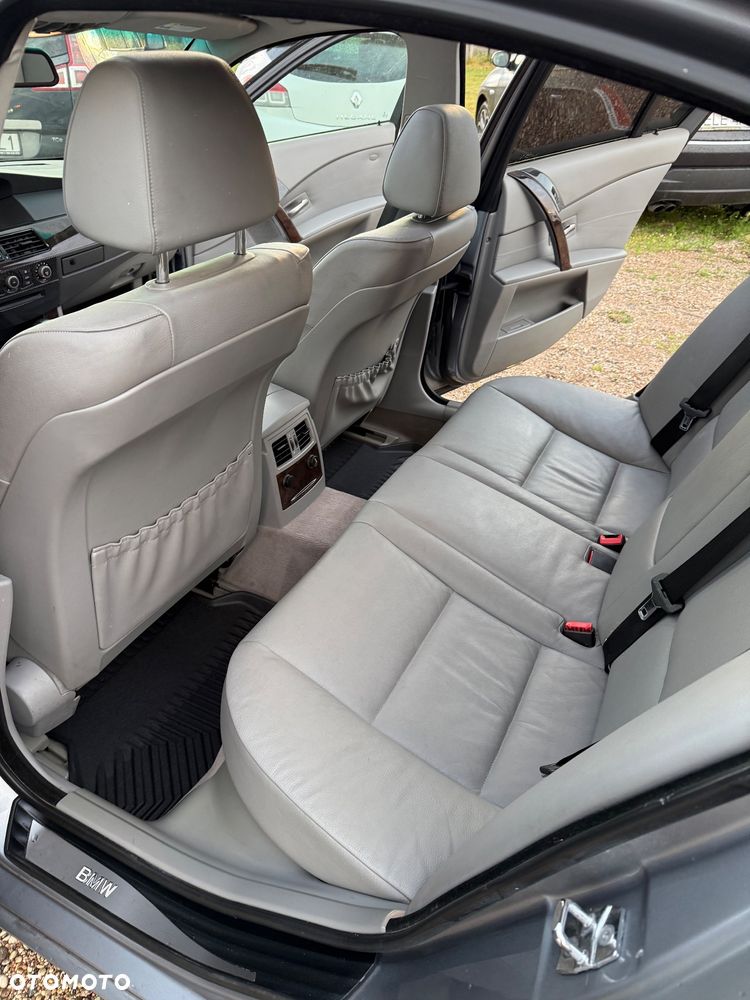 BMW Seria 5 - 18