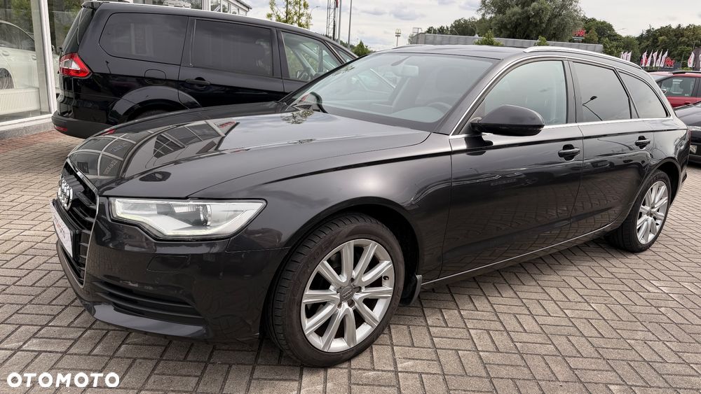 Audi A6 Avant - 17
