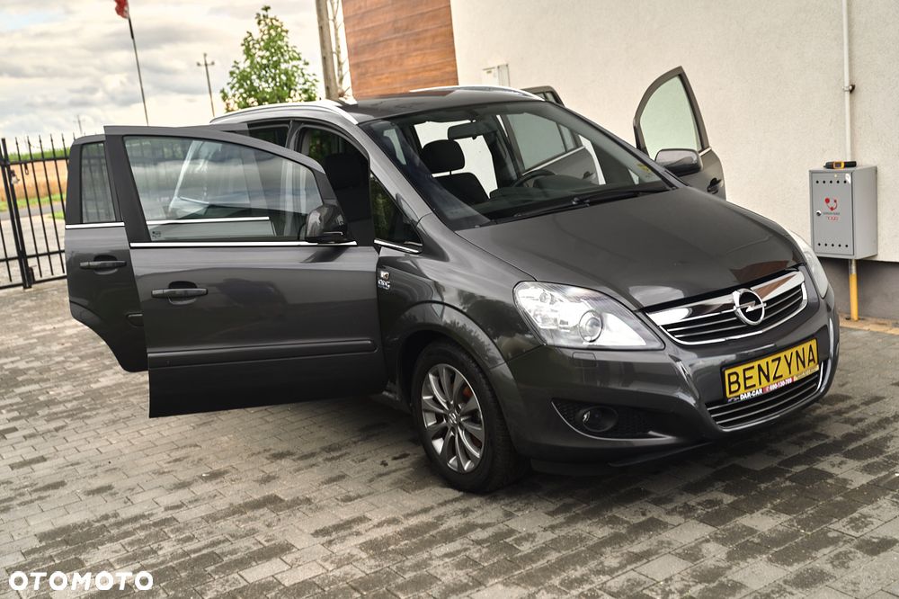 Opel Zafira 1.6 - 19