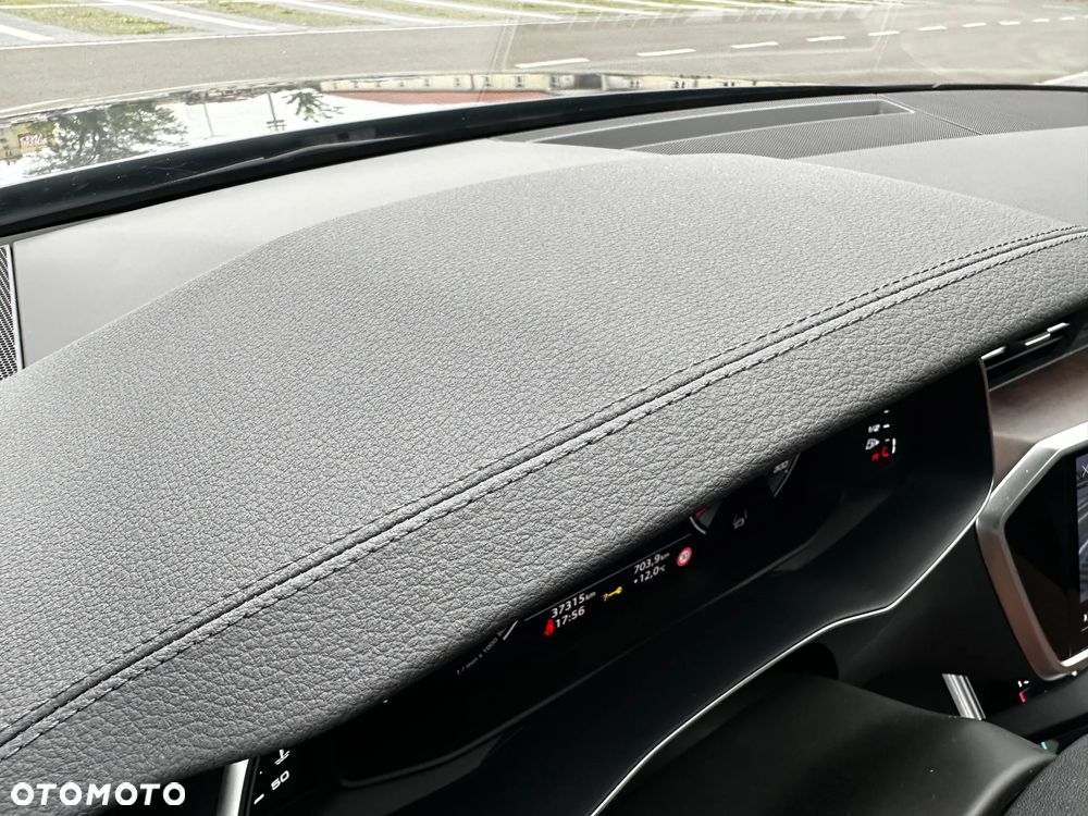 Audi A6 Avant - 36