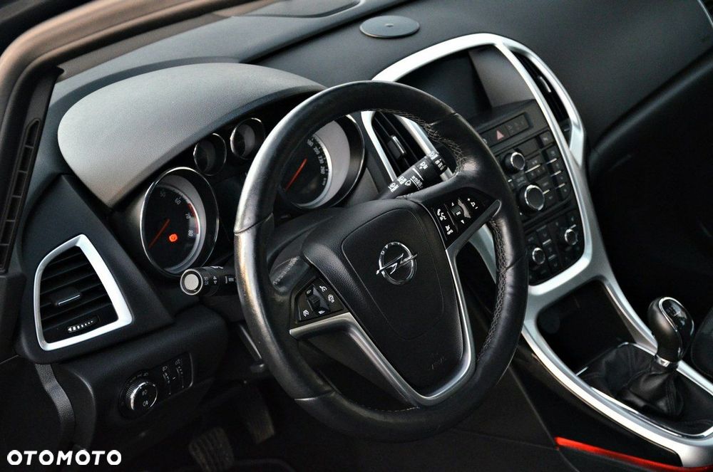 Opel Astra - 14