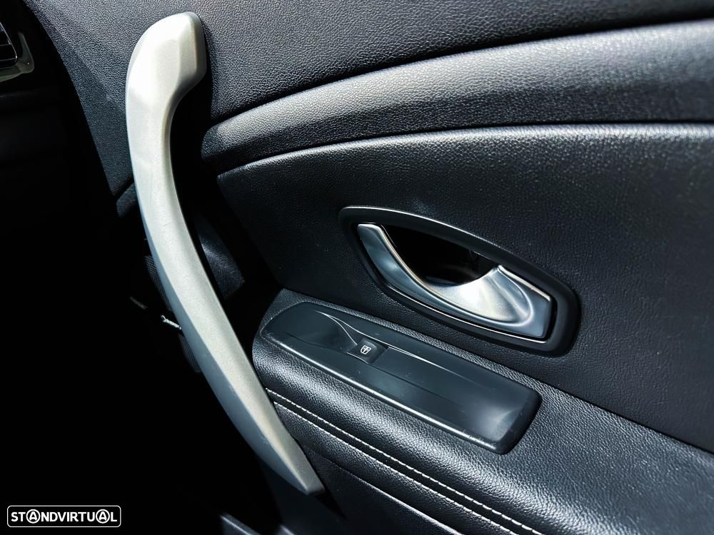 Renault Mégane 1.5 dCi Bose Edition - 32