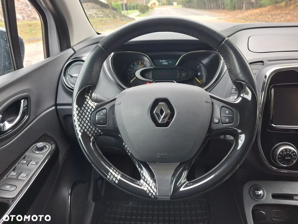 Renault Captur TCe 120 EDC Helly Hansen - 25