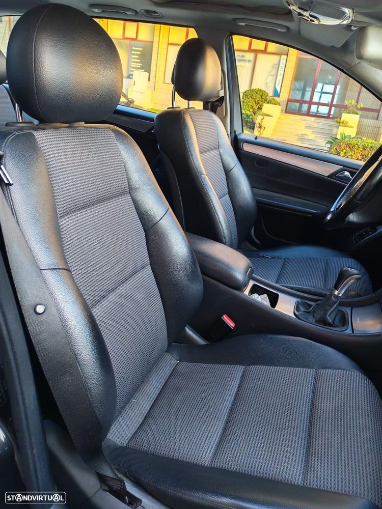 Mercedes-Benz C 220 CDi Avantgarde - 5