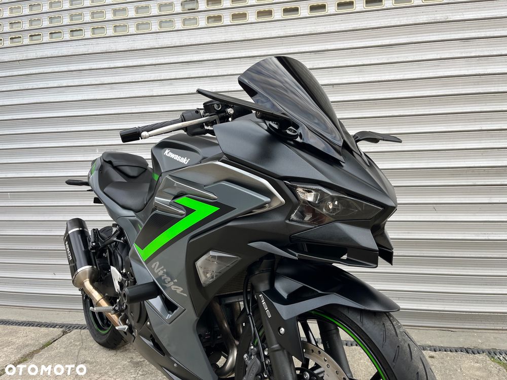 Kawasaki Ninja - 21