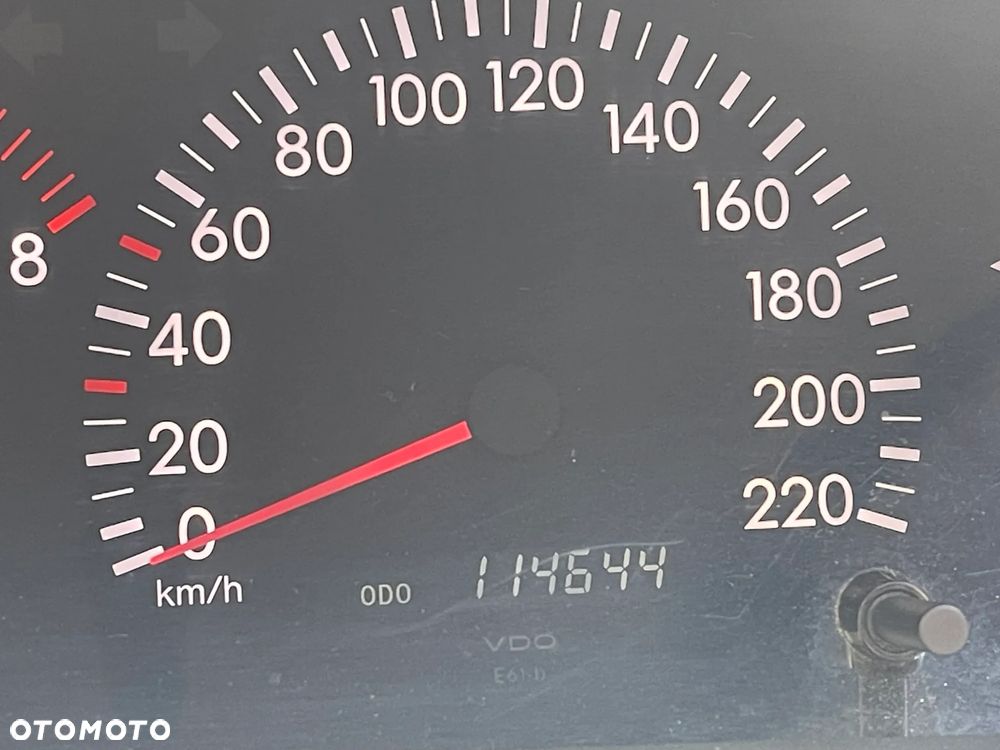 Toyota Corolla 1.6 VVT-i Sol - 6