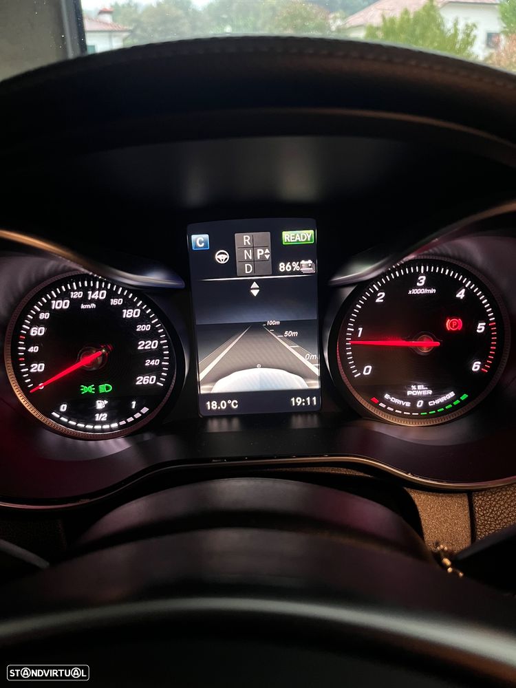 Mercedes-Benz C 300 h AMG Line - 6