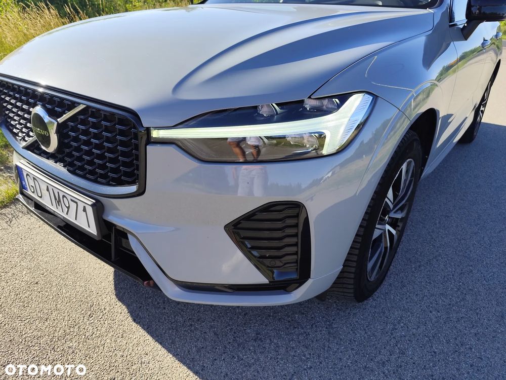 Volvo XC 60 B5 B AWD Essential - 18