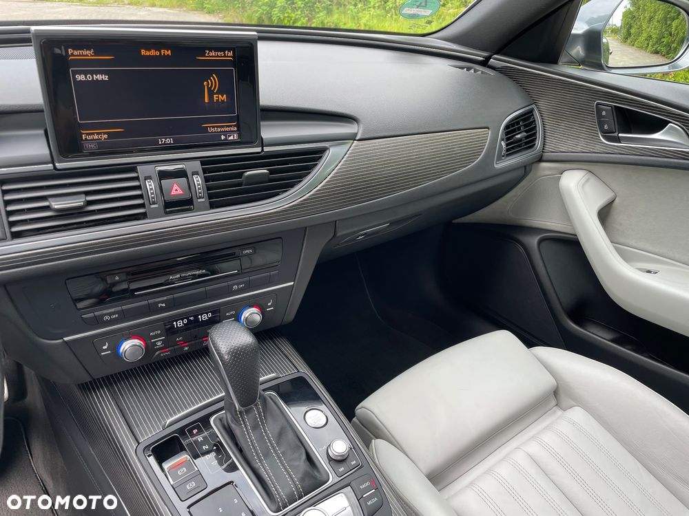 Audi A6 Avant 2.0 TDI Ultra DPF S tronic - 26
