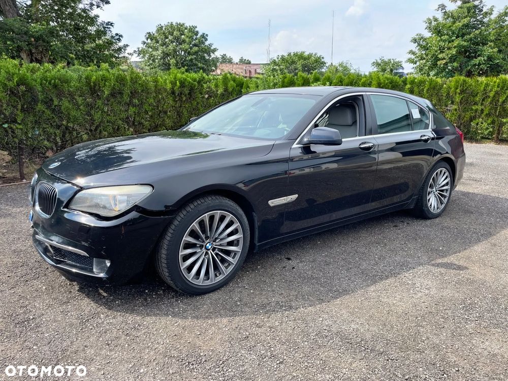 BMW Seria 7 740d - 1