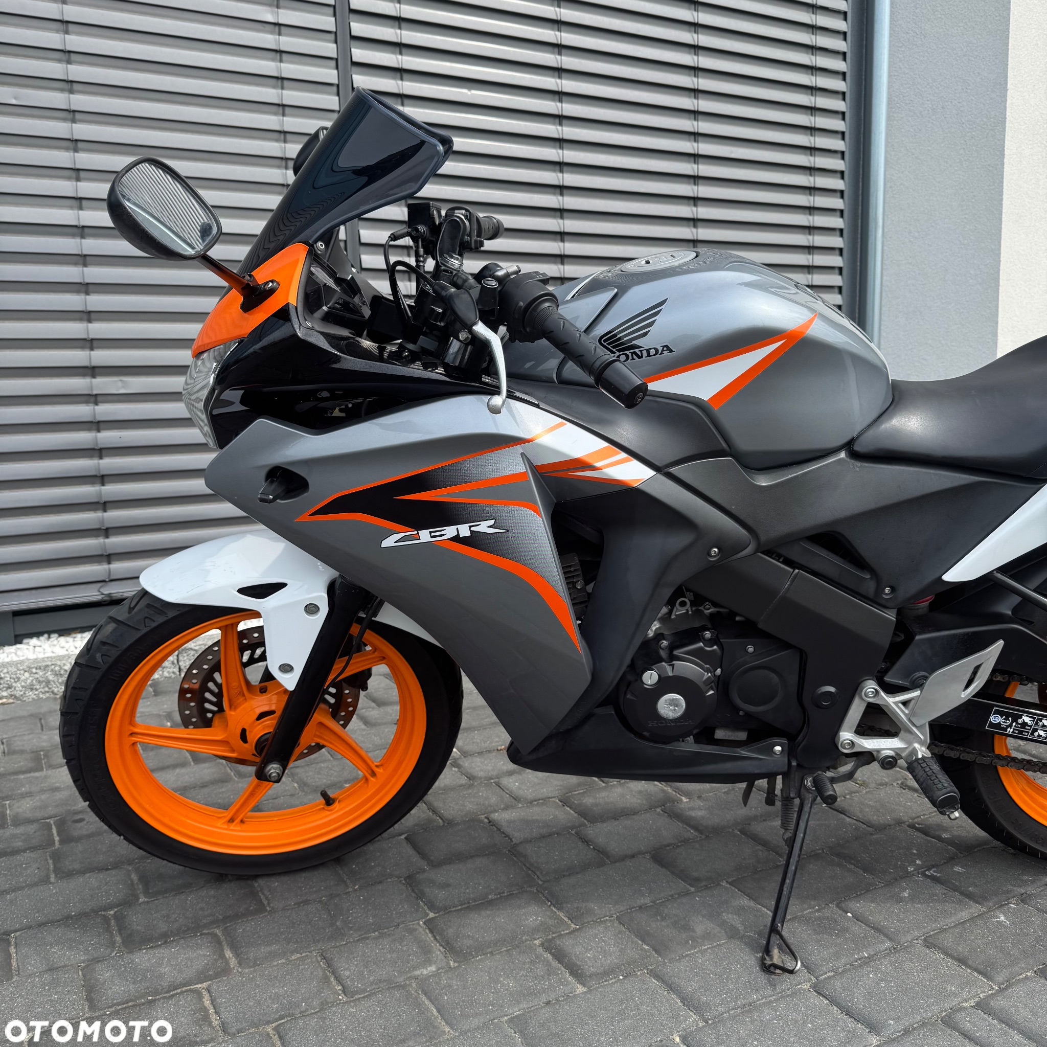 Honda CBR - 11