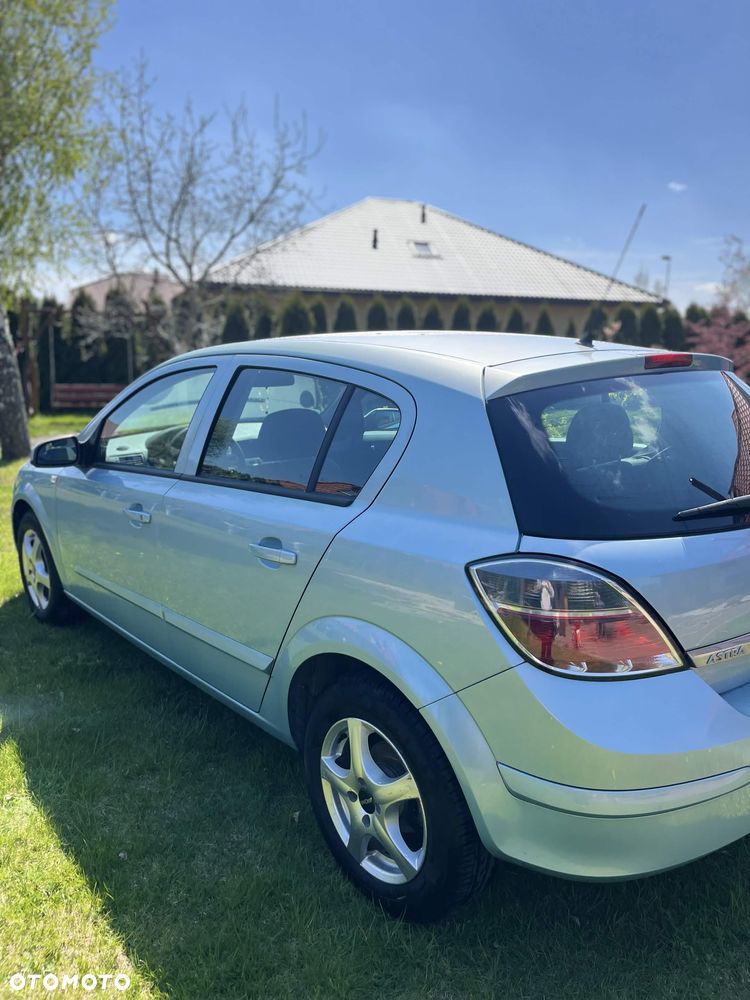Opel Astra 1.4 - 5