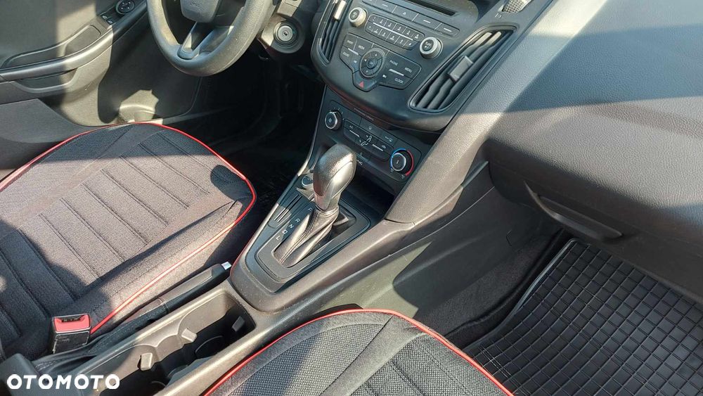 Ford Focus - 7