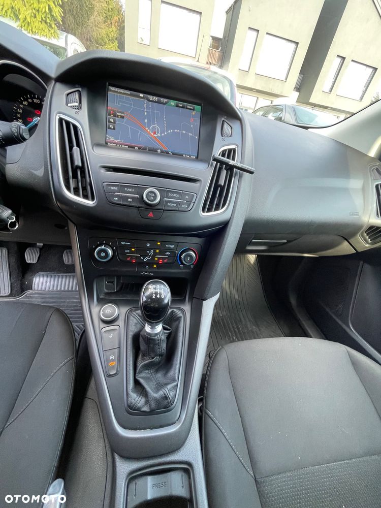 Ford Focus - 13