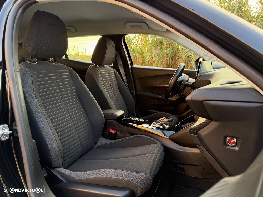 Peugeot e-2008 Active Pack - 24