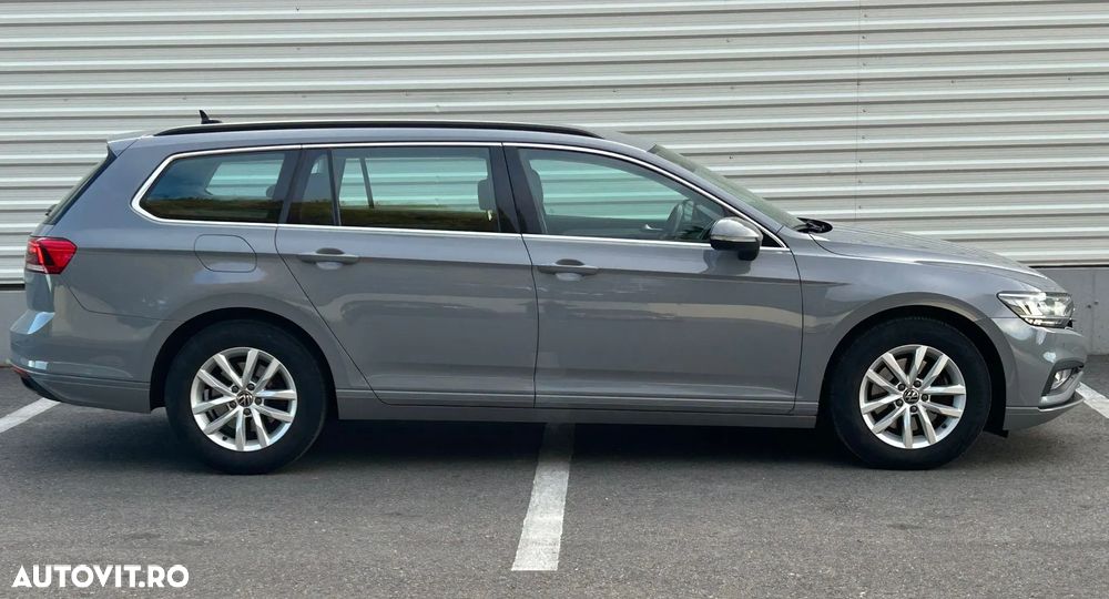 Volkswagen Passat Variant 2.0 TDI SCR DSG Business - 17