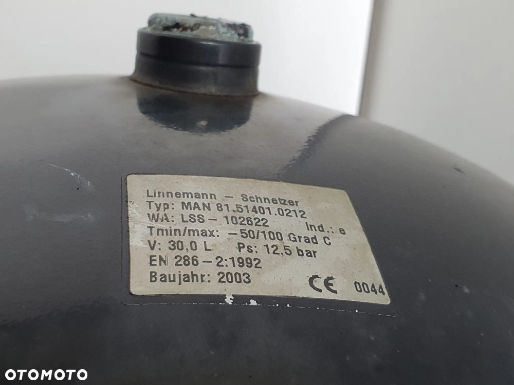 BUTLA POWIETRZA ZBIORNIK ZAWOR  MAN LE  MAN LE TGL - 11