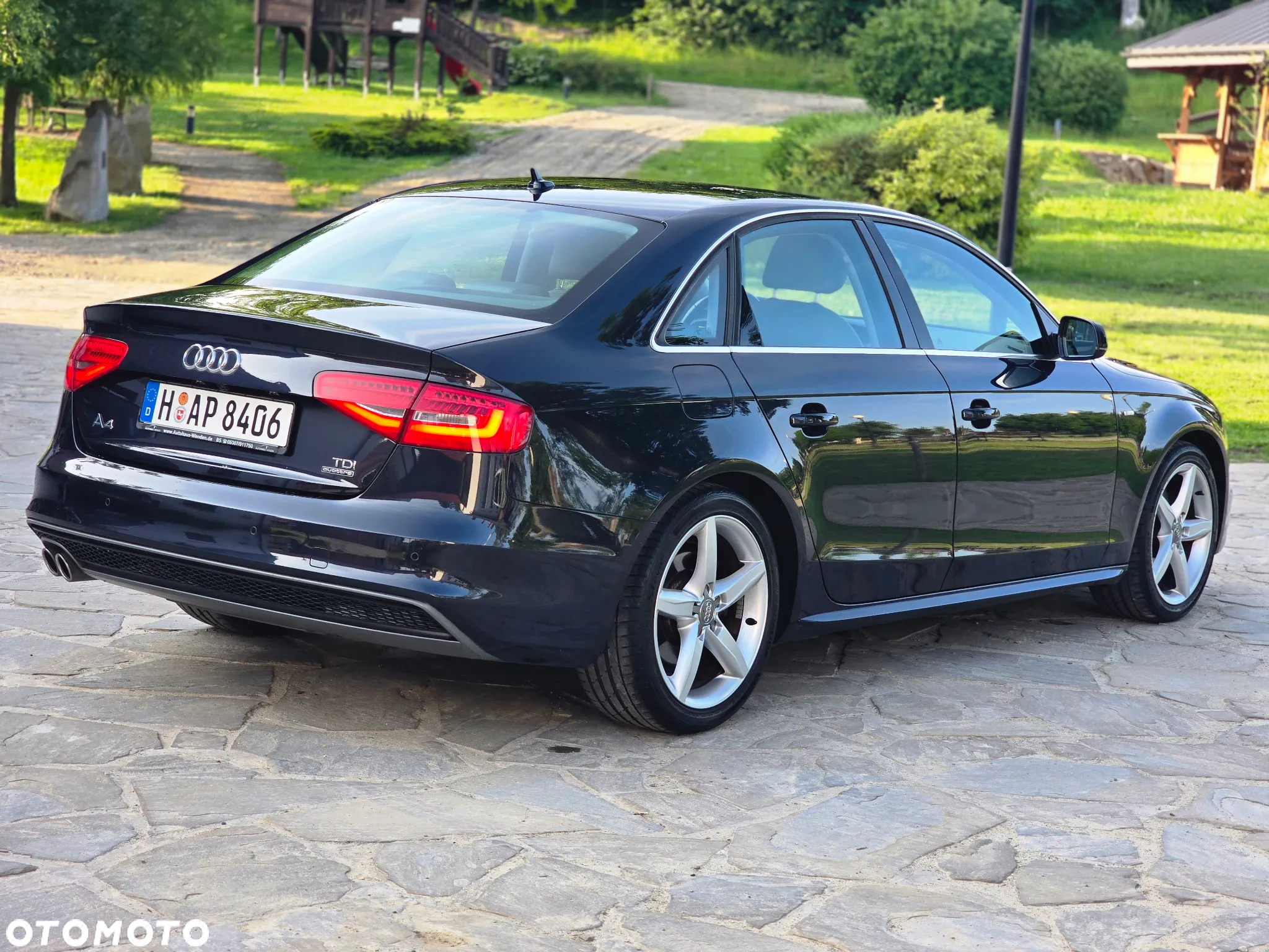 Audi A4 2.0 TDI DPF clean diesel quattro S tronic S line Sportpaket - 12