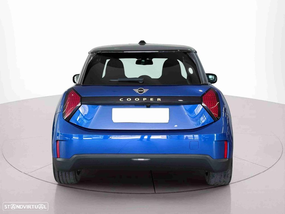 MINI 3 Portas Cooper E Classic L - 4