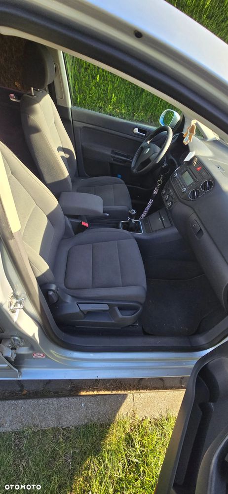 Volkswagen Golf - 16