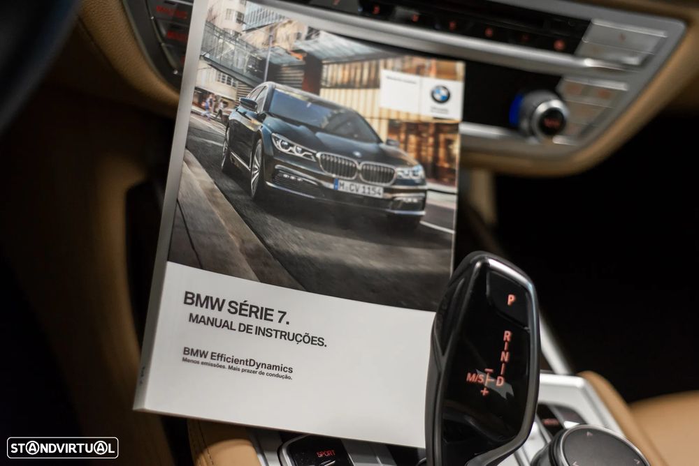 BMW 740 d xDrive Pack M - 30