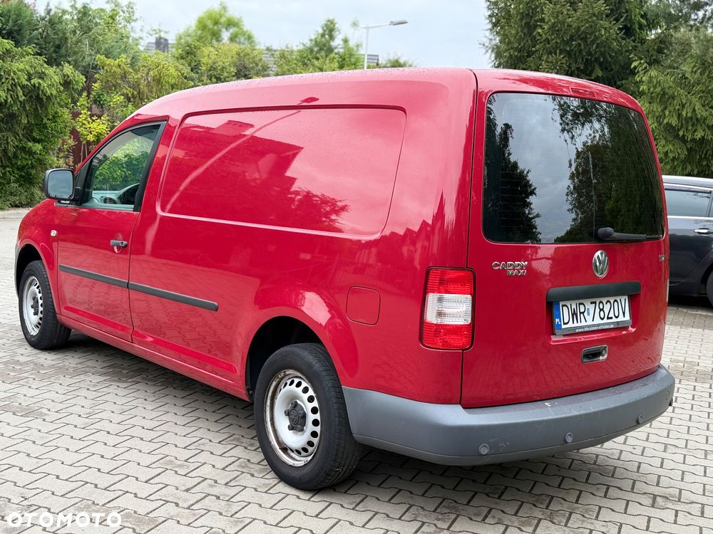Volkswagen Caddy Maxi - 27