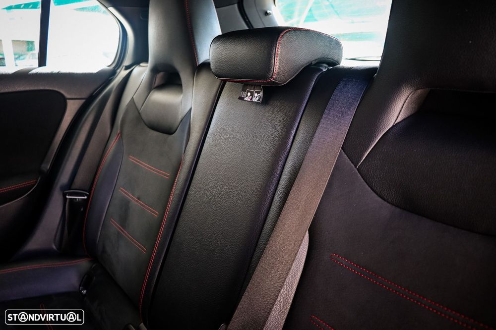 Mercedes-Benz A 180 d AMG Line Aut. - 17