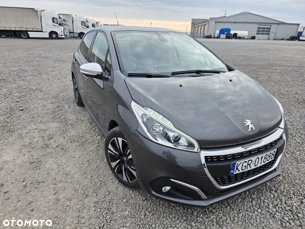 Peugeot 208 PureTech 82 Start & Stop Allure - 13