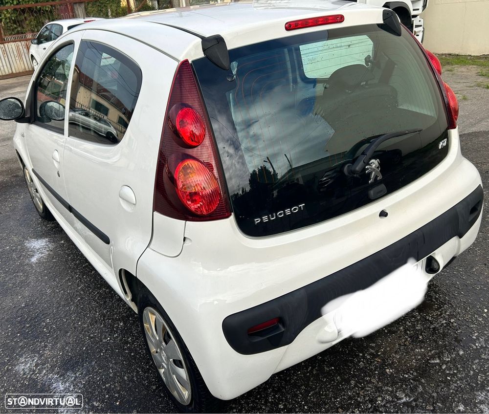Peugeot 107 1.0 Active - 8