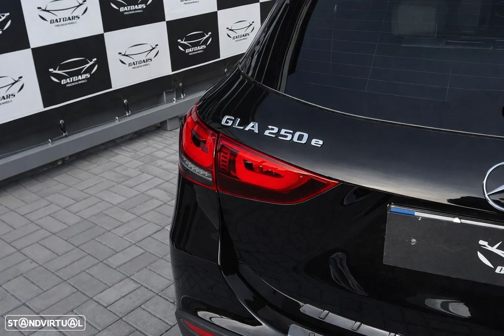 Mercedes-Benz GLA 250 - 24