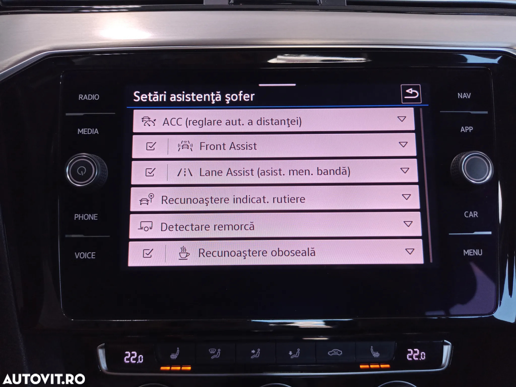Volkswagen Passat 2.0 TDI DSG Highline - 25