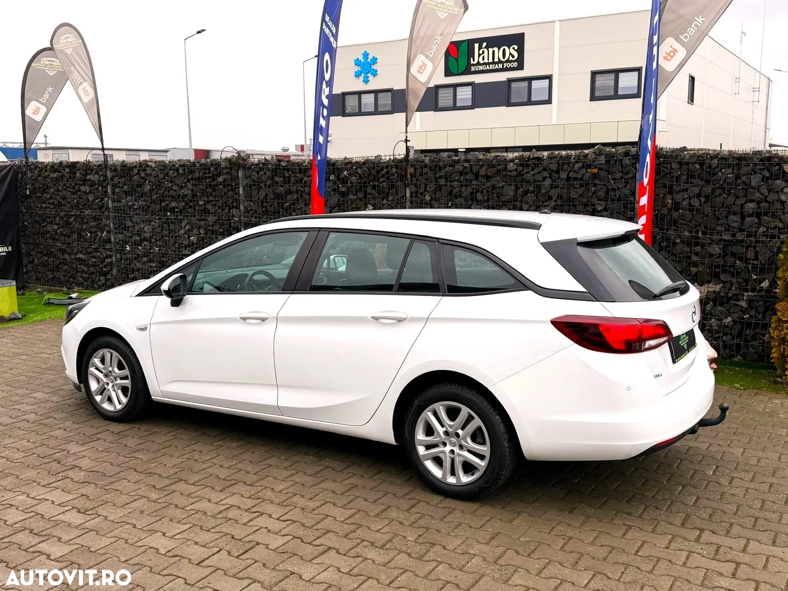 Opel Astra 1.6 CDTI ECOTEC Enjoy - 14