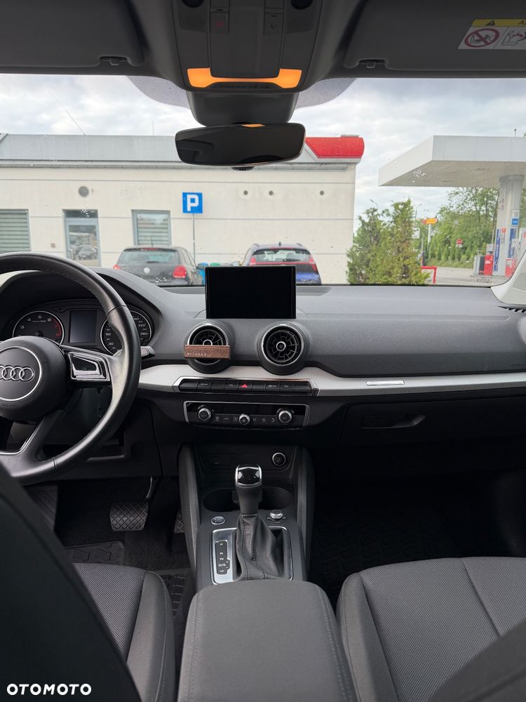 Audi Q2 35 TFSI Advanced S tronic - 9