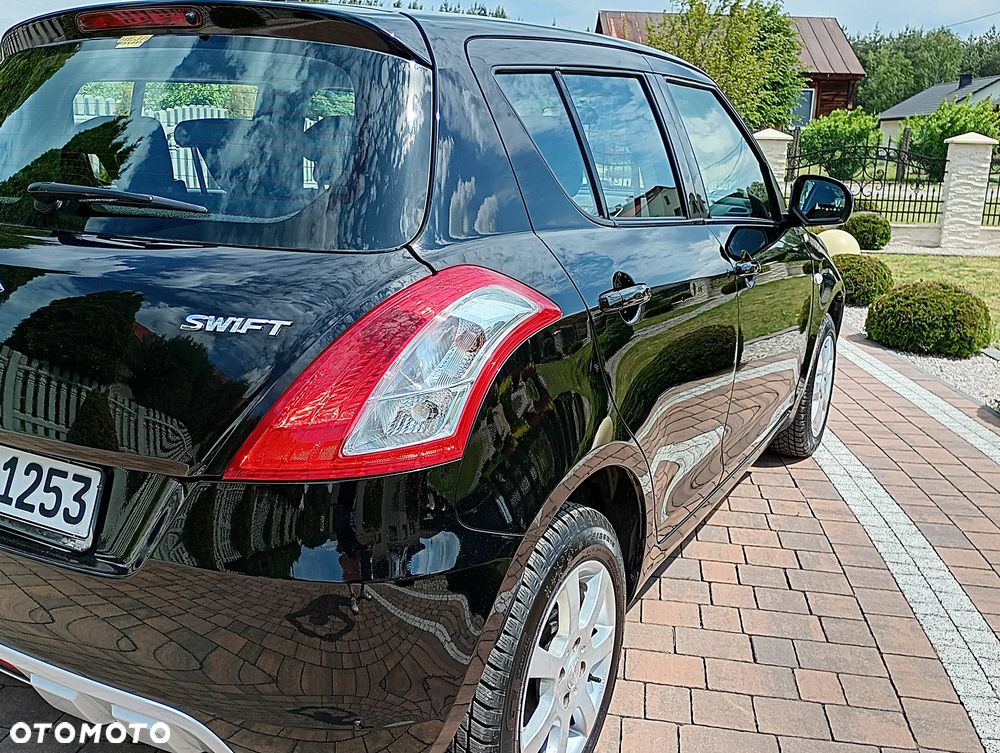 Suzuki Swift 1.2 4x4 Club - 11
