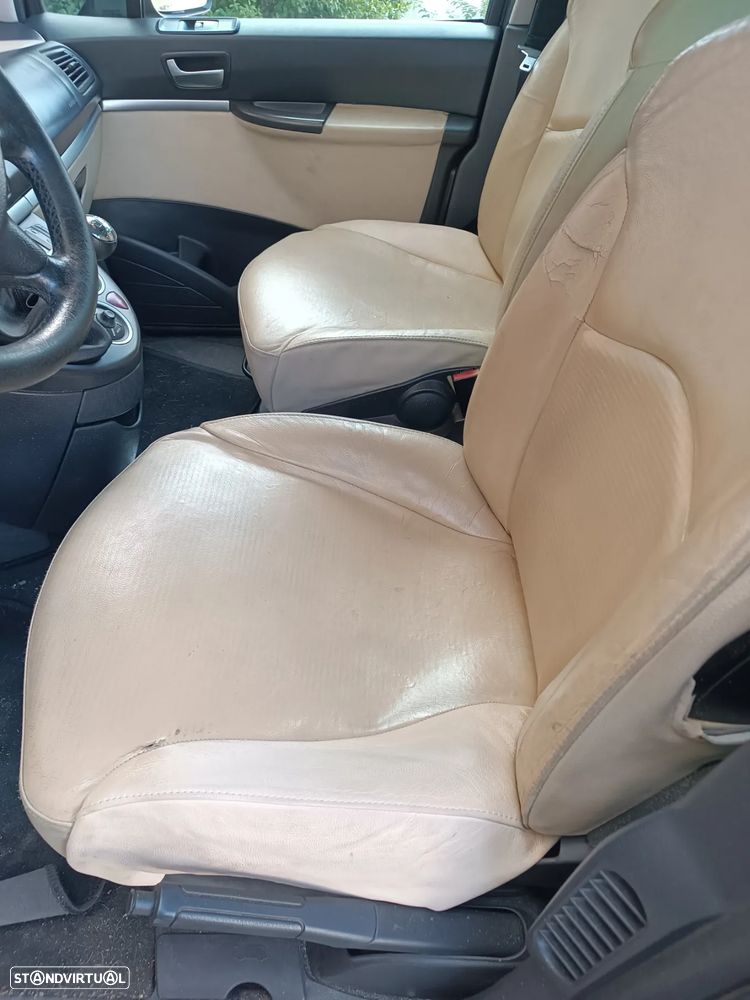 Peugeot 807 2.2 HDi - 11