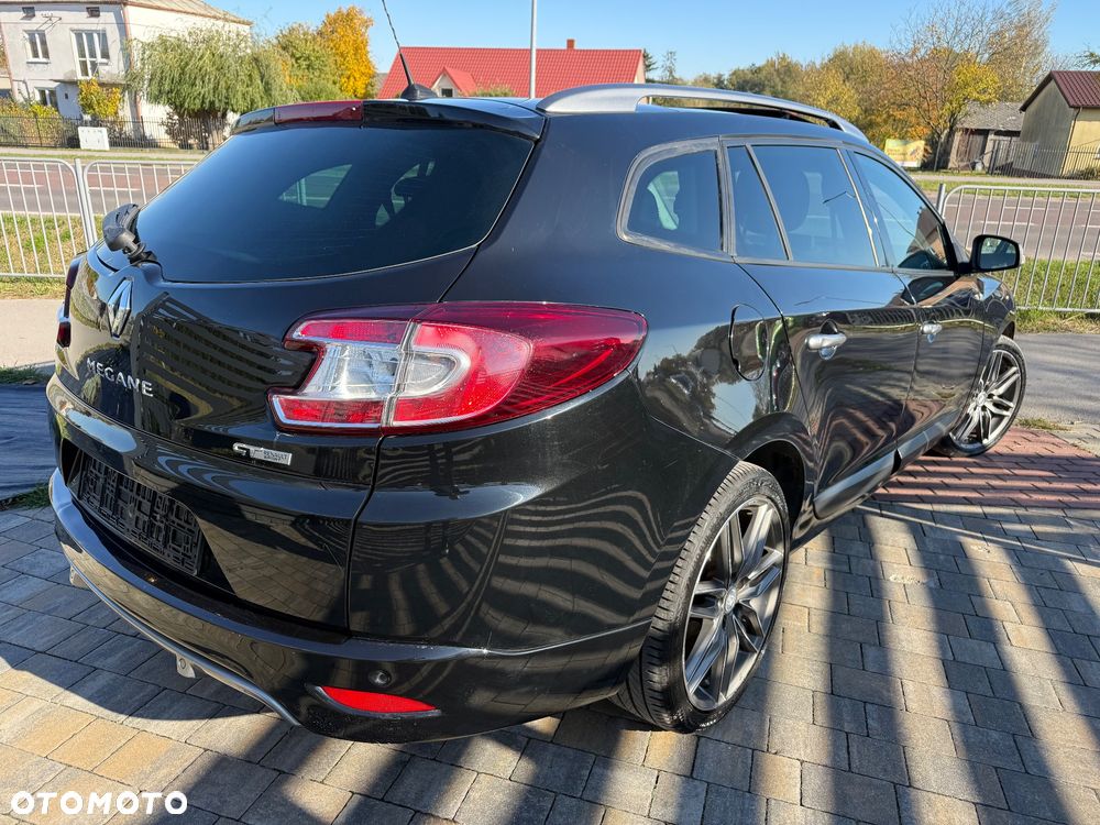 Renault Megane TCe 180 GT - 28