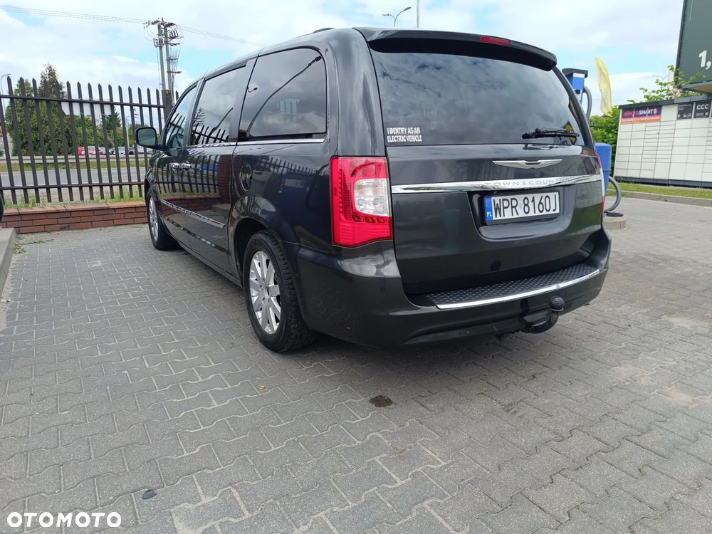 Chrysler Town & Country 3.6 Touring - 11