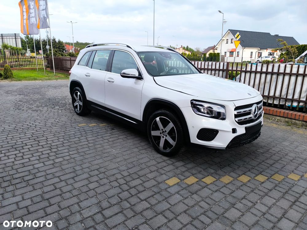 Mercedes-Benz GLB - 6