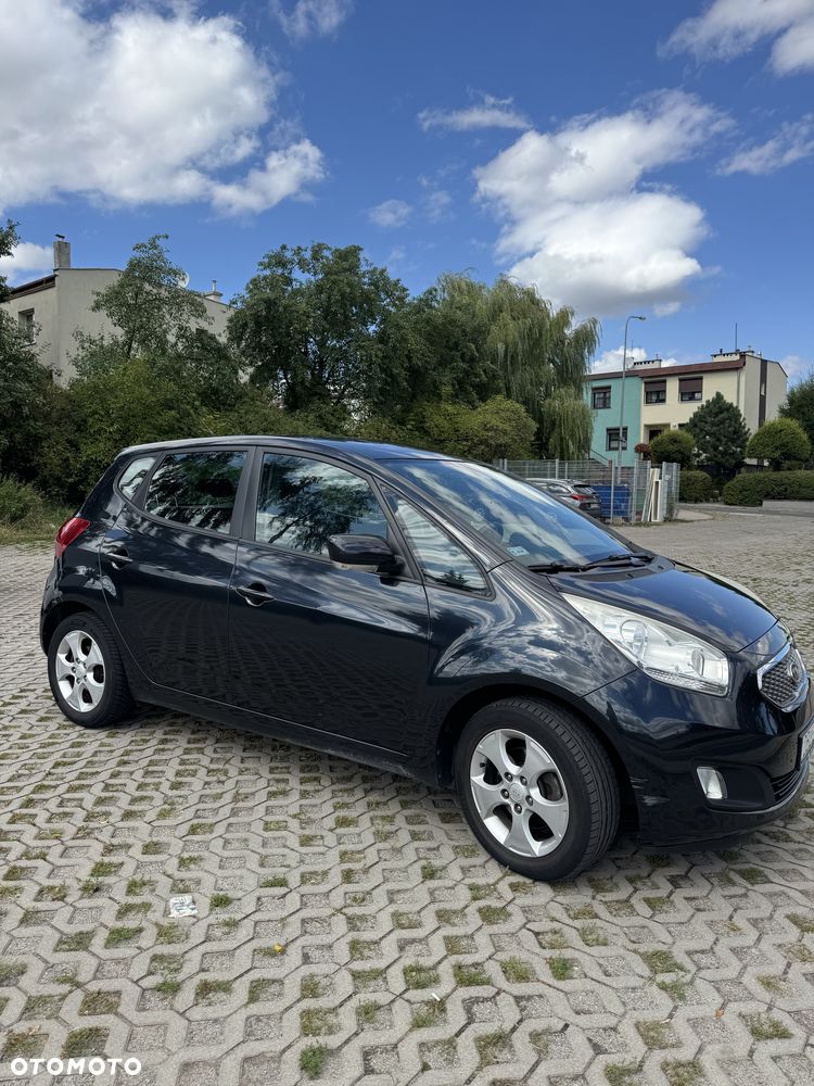 Kia Venga - 2