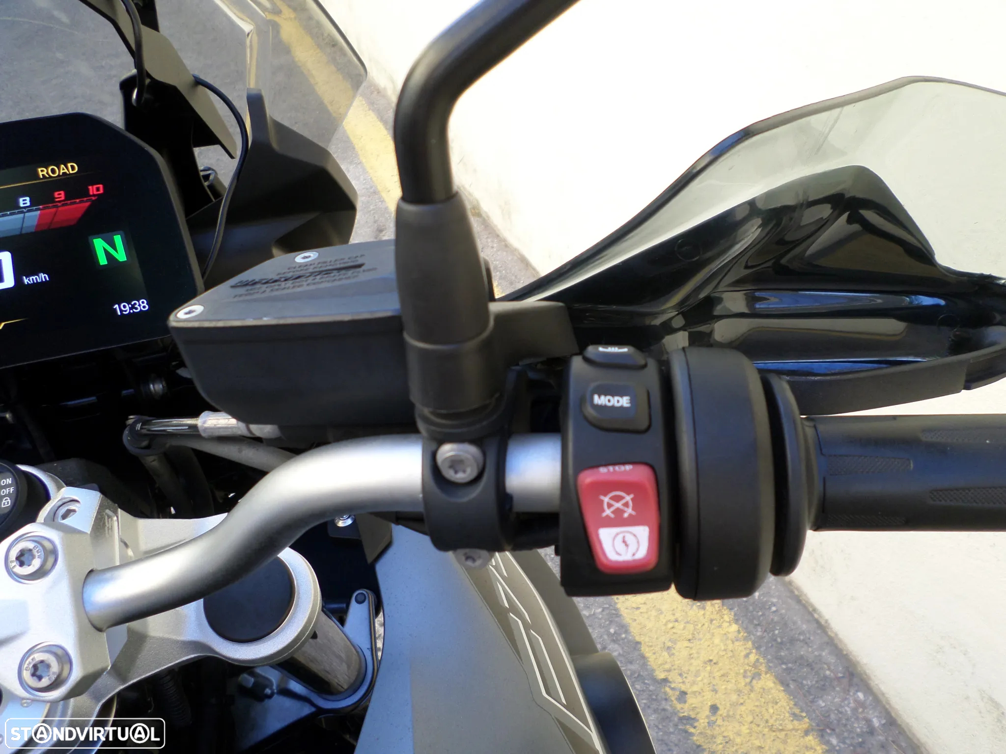 BMW F 750 GS - 11